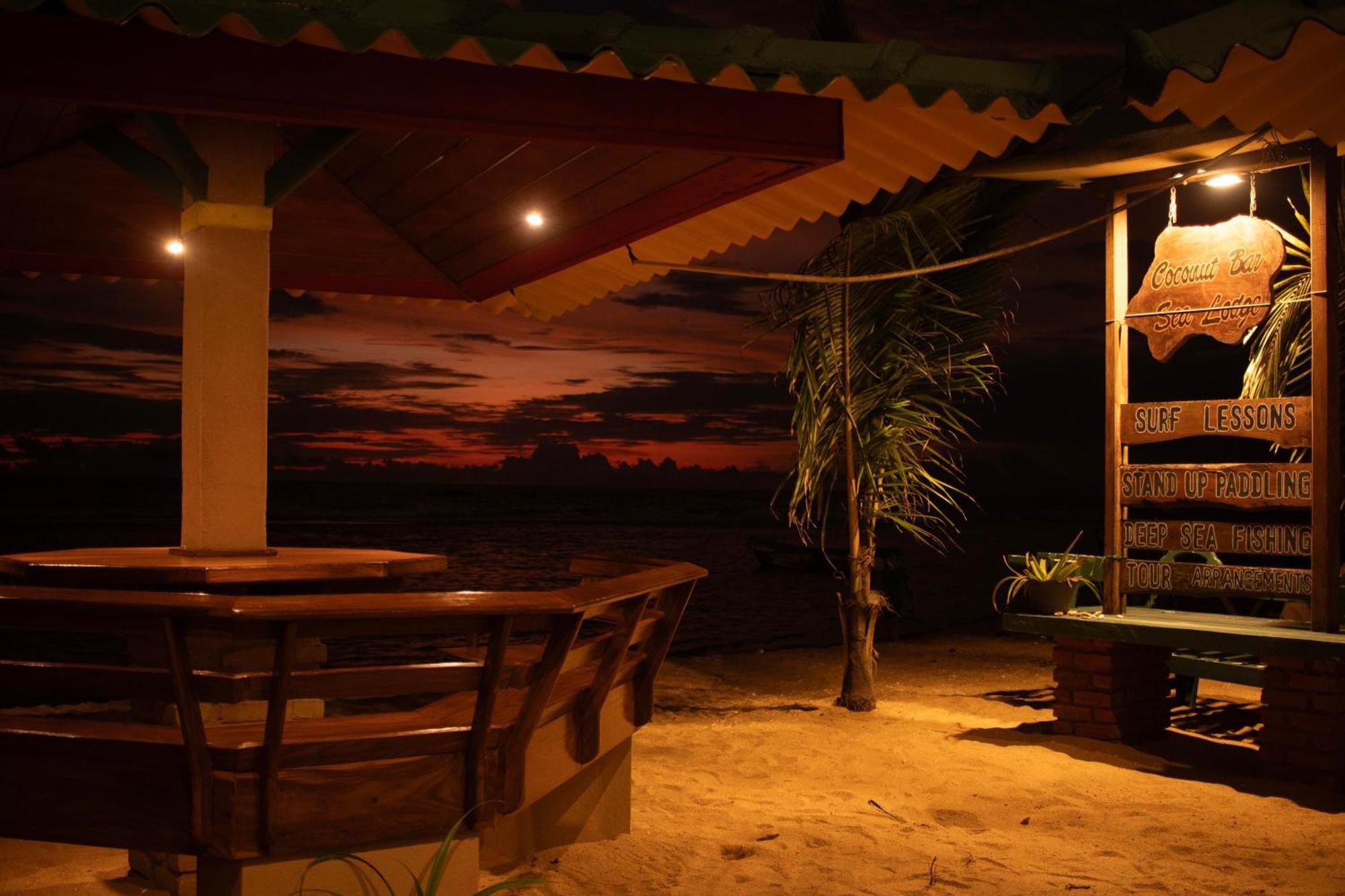 Hotel Coconut Bar Sea Lodge Beruwala Buitenkant foto